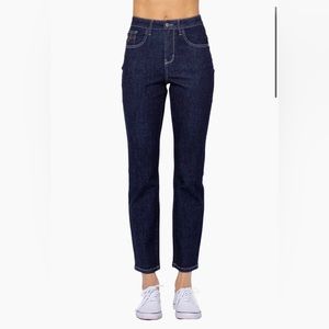 Judy Blue Rinse Wash High Waist Mom Jeans Size 5/27